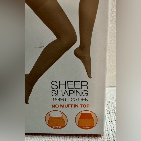 Warner's Easy Smoothing Sheer Shaping Tights - Nude2 - Picture 4 of 7